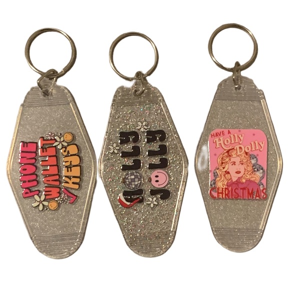 Motel Keychains - Picture 4 of 16